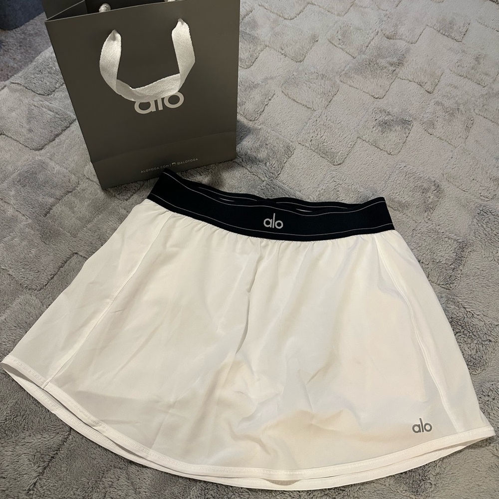 Alo Yoga Match Point Tennis Skirt White NWOT